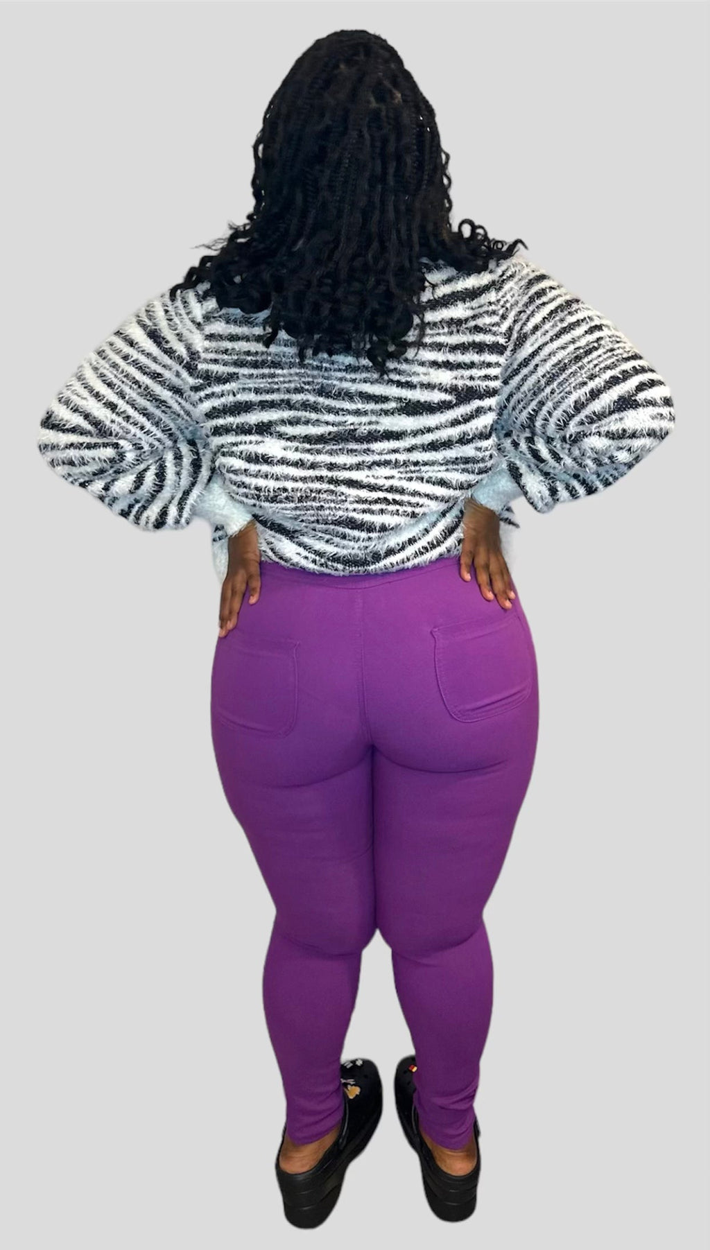 “Peep Me” Jeans
