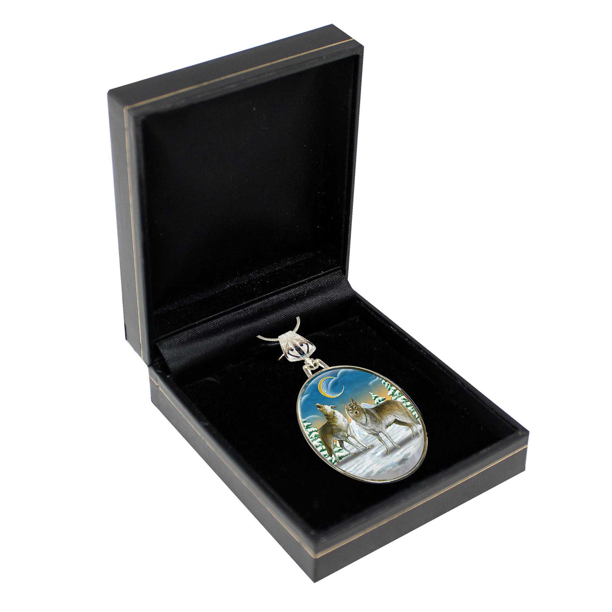 Wolves Howling Round Silver-Plated Mother of Pearl Jewelry Pendant Necklace - 44040