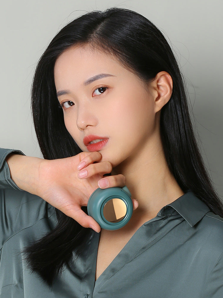 Clip-On Leafless Mini Fan — 900mAh, 3 Speeds, Type-C, Wearable