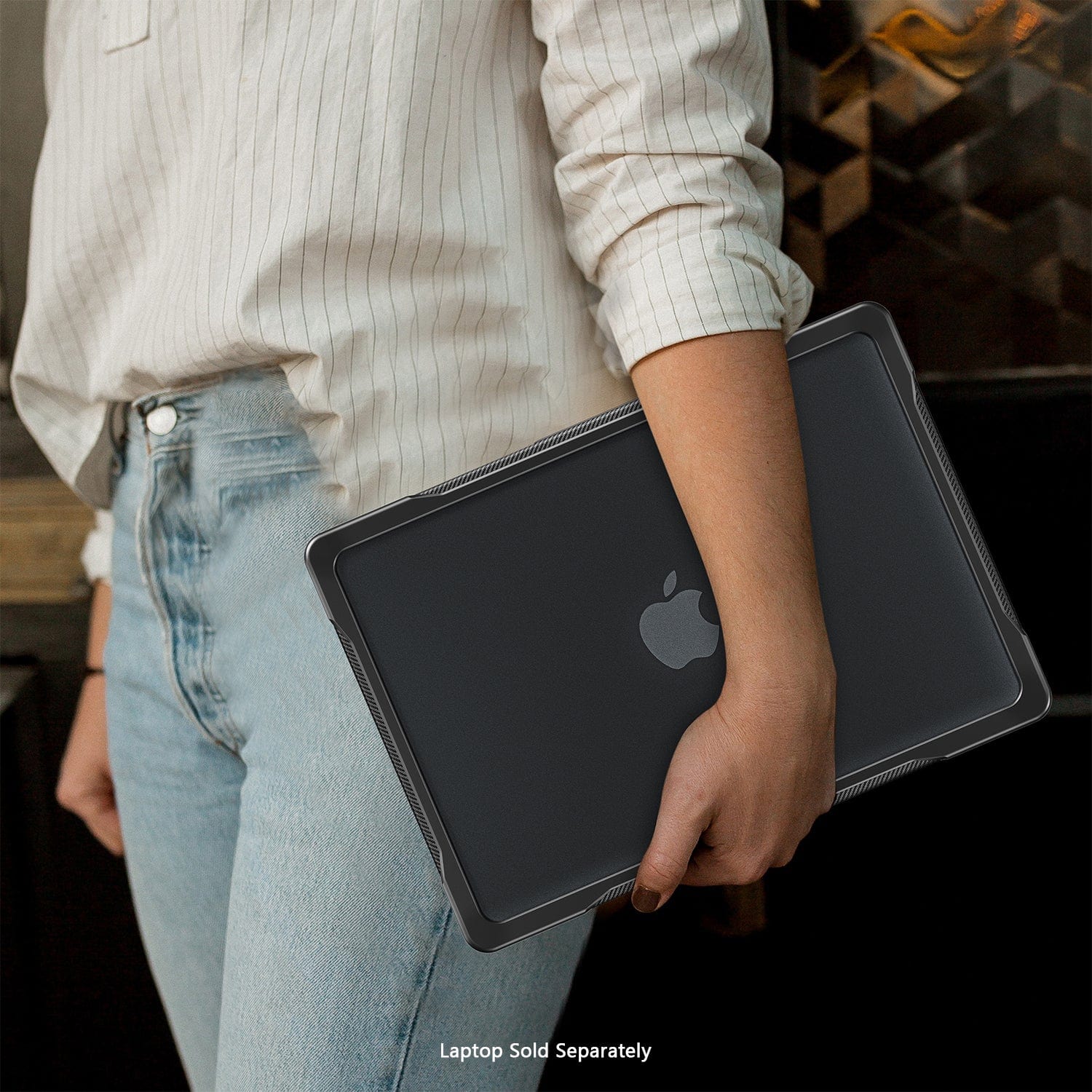 MacBook Air 15" (M3 - M5) Clear/Black Case – Shock-Absorbing Corners | Raider Series