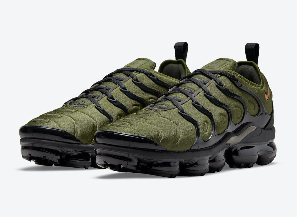 Nike Air VaporMax Plus 'Rough Green Dark Russet'