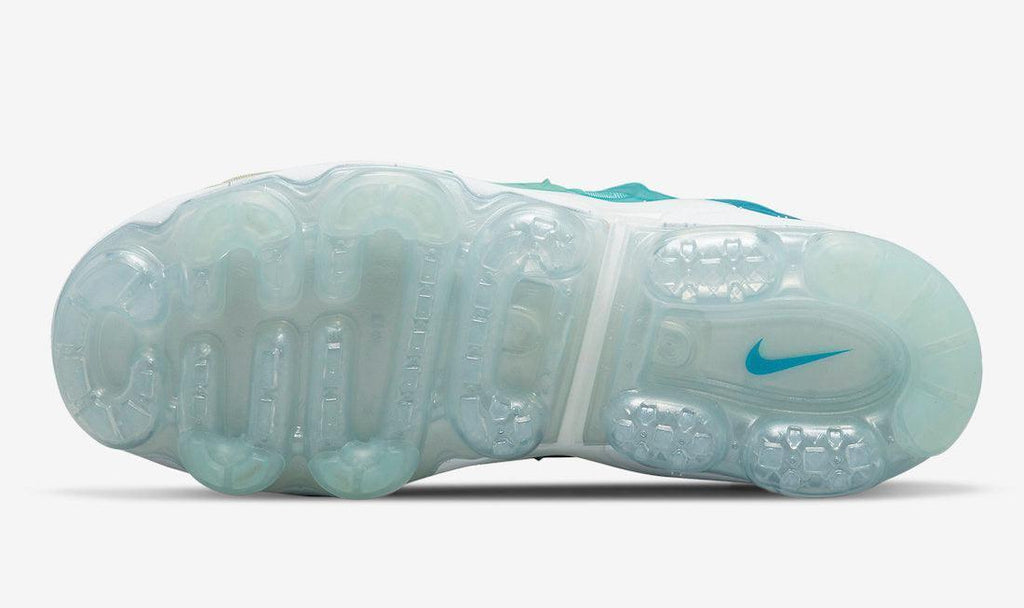 Nike Air VaporMax Plus 'Mint Foam Laser Blue'