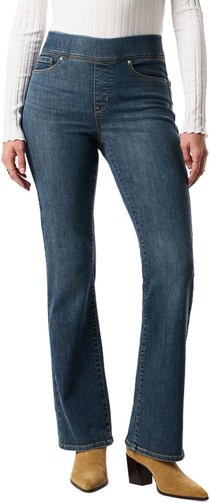 Levi Strauss Signature Gold Women's Totally Shaping Pull On Bootcut Jeans