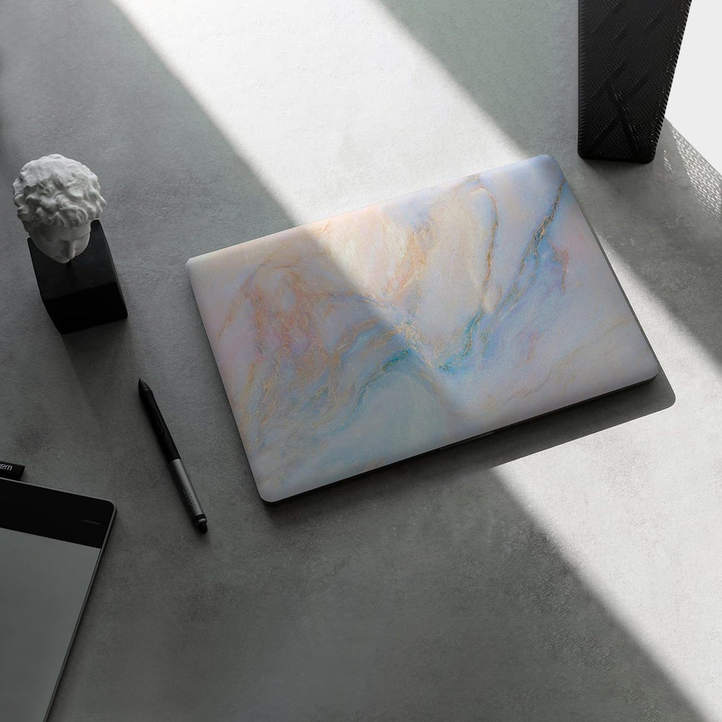 Hybrid-Flex Blue Marble Arts Case - MacBook Pro 16" (M1–M5, M5 Pro/M5 Max)