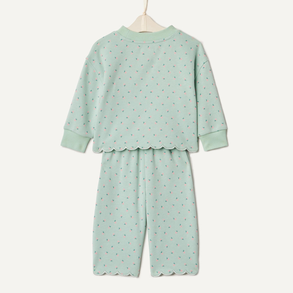 Amazon Essentials x Sofia Grainge Toddlers and Baby Girls' French Terry Sweatshirt Pant and Top Set