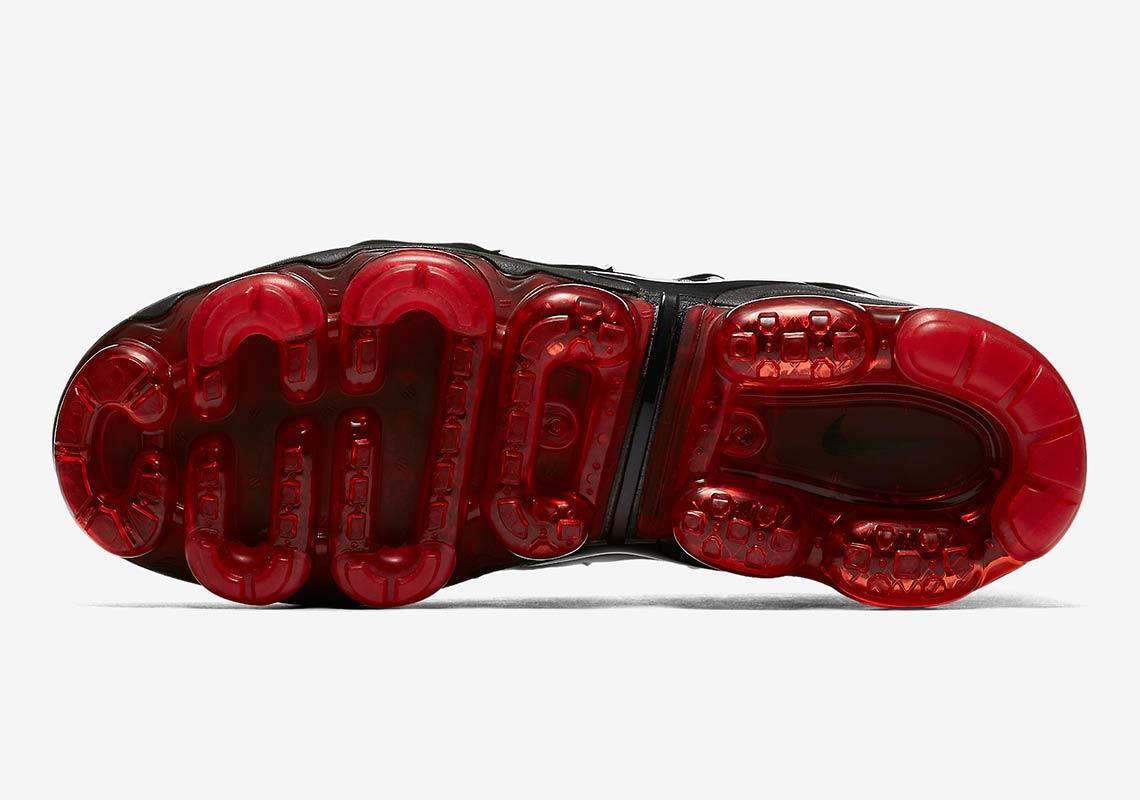 Nike Air VaporMax Plus 'Shark'