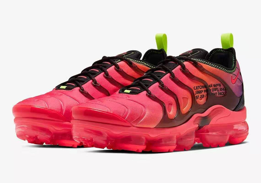 Nike Air VaporMax Plus 'Flight Pack Black Pink'