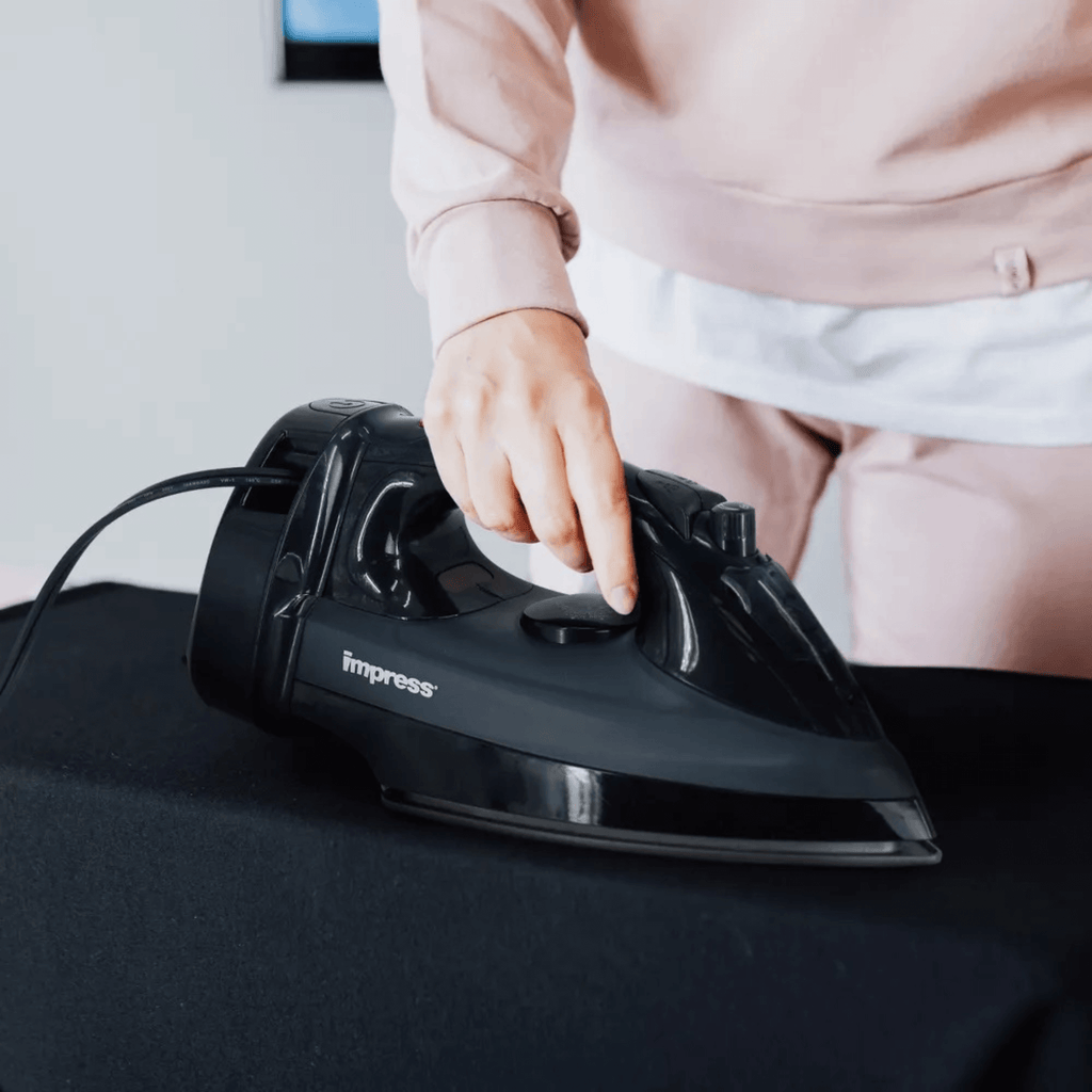 Impress Mid-Size Cord-Rewind Iron with Non-Stick Spray and Burst - REFURBISHED