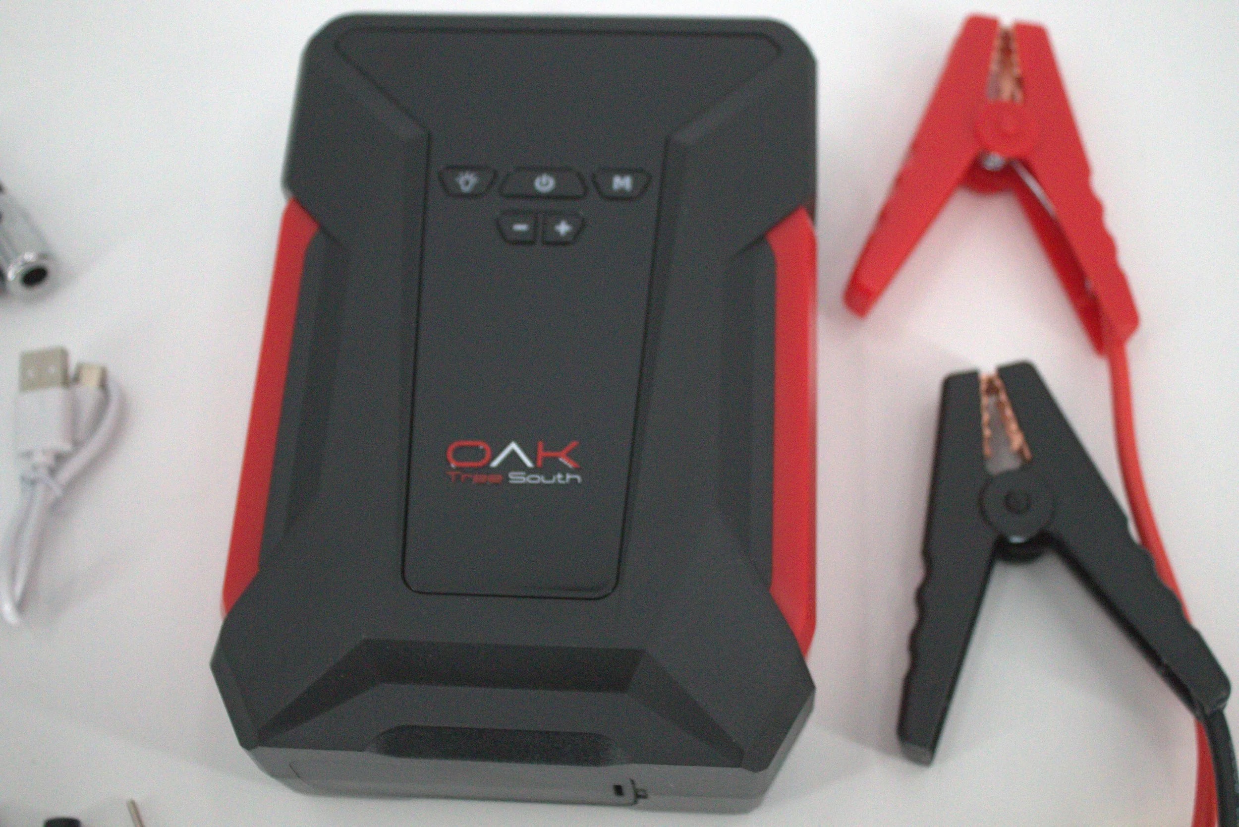 Portable Battery Jumper, 1000 Amps, Medium Duty
