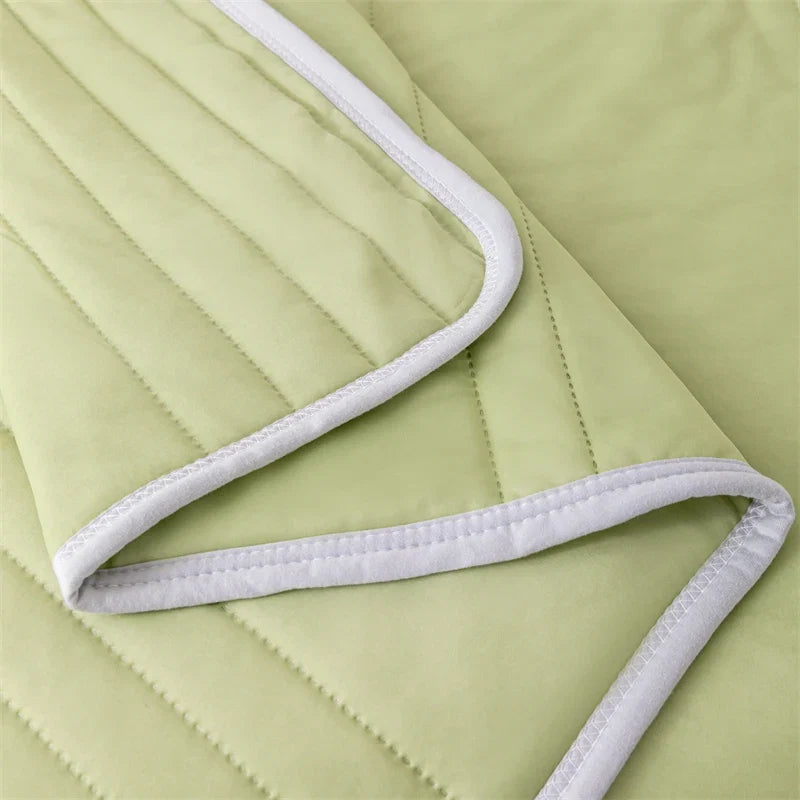 KDV Cooling Summer Blanket Lightweight Polyester Washable Breathable Comforter