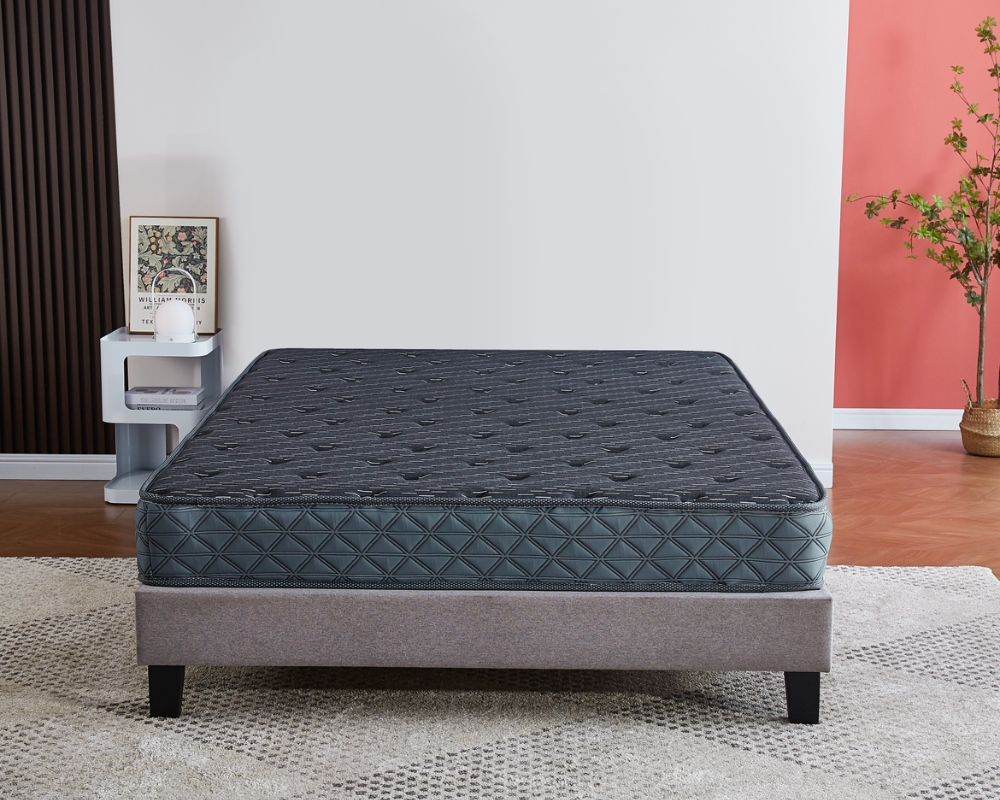Comfortable 7.5 Inch Memory Foam Spring Mattress