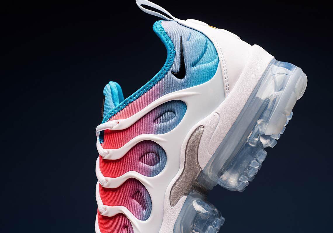 Nike Air VaporMax Plus 'Lava Glow Blue Lagoon'
