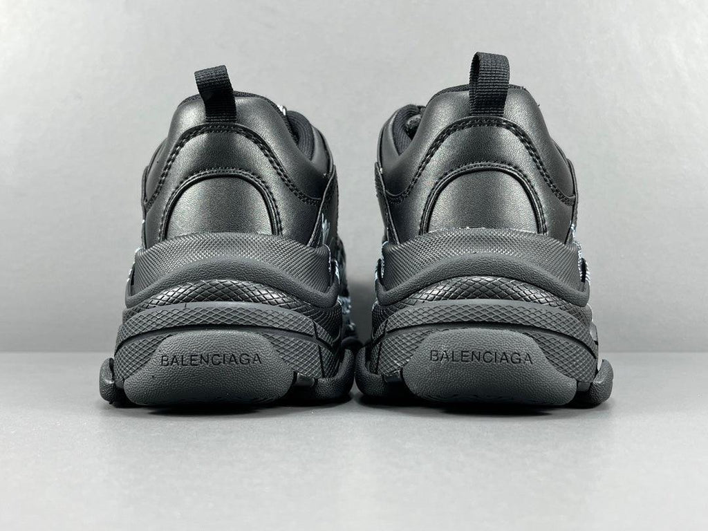 BALENCIAGA TRIPLE S SNEAKER