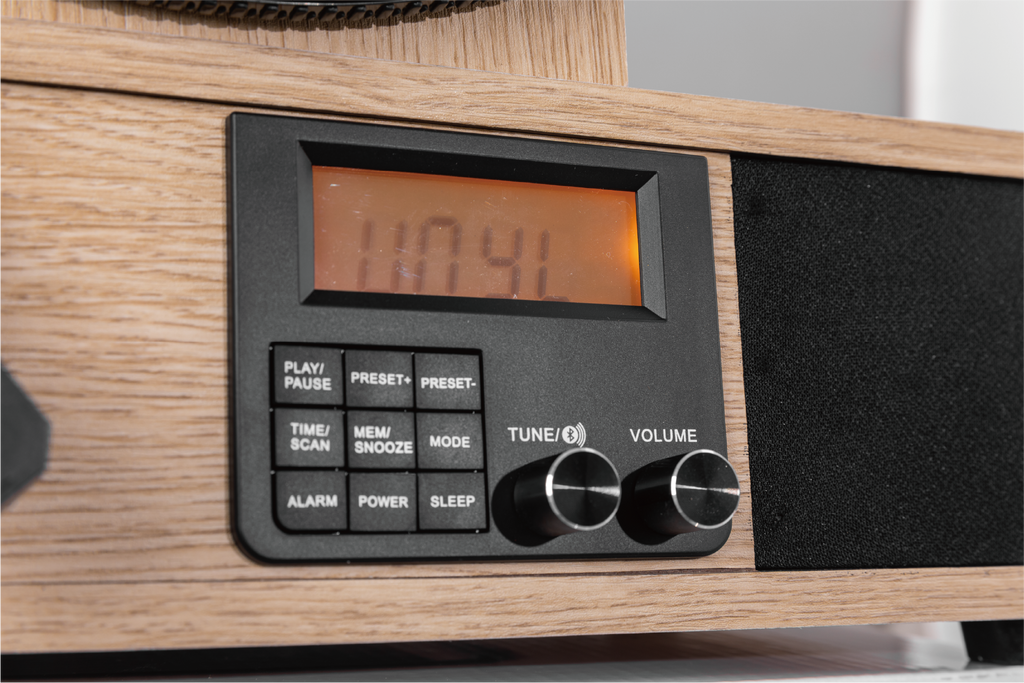 Fuse Wrap Vertical Vinyl Record Player