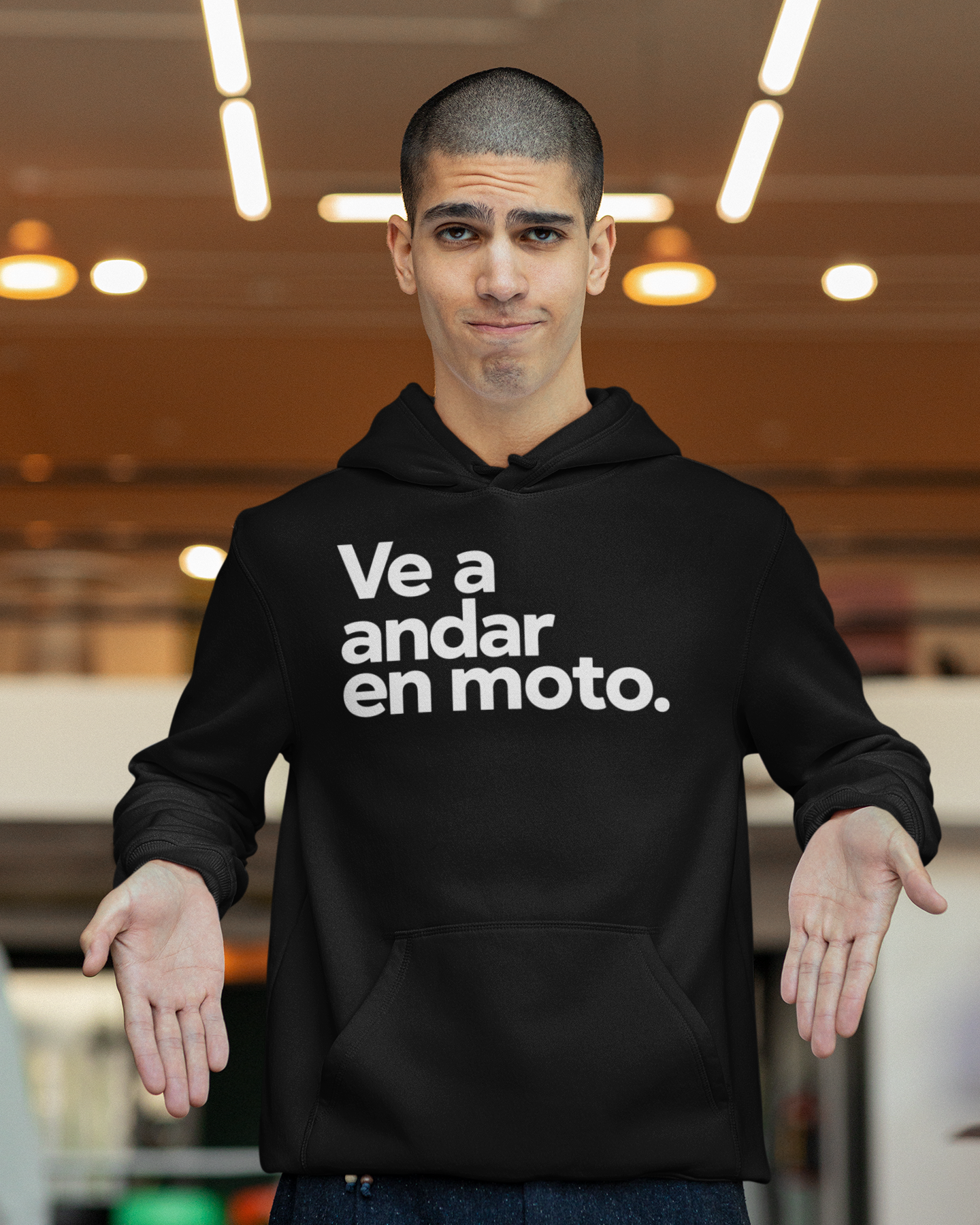 Ve a andar en moto Hoodie