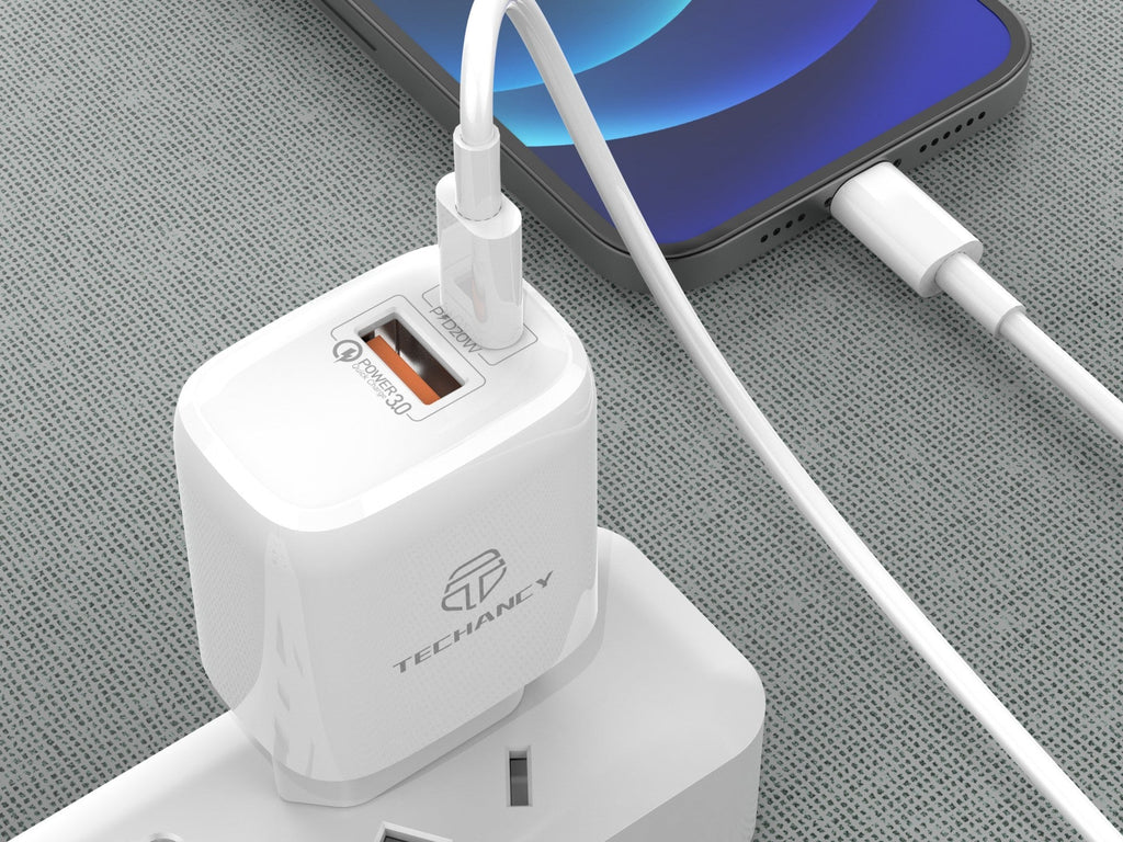 Techancy Carregador Branco De 20 W  TA2801, Compatível Com Pd E Qc3.0 Com Cabo Usb-C Branco De 1 M Para Lightning