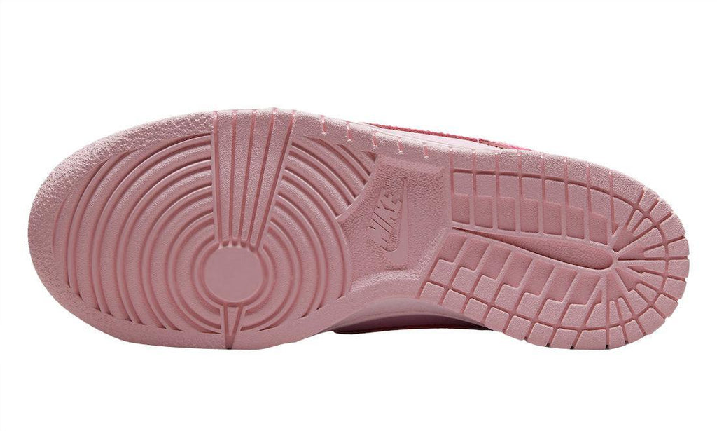 Nike Dunk Low 'Triple Pink (Barbie)'