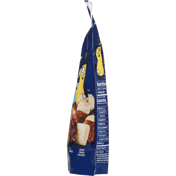 Planters White Chocolate Macadamia Nut Trail Mix