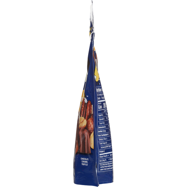Planters Chocolate Caramel Pecan Crunch Trail Mix