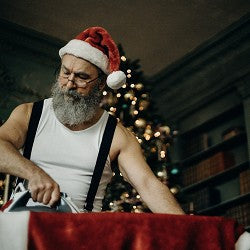 Santa's Man Cave (Scented Beads)