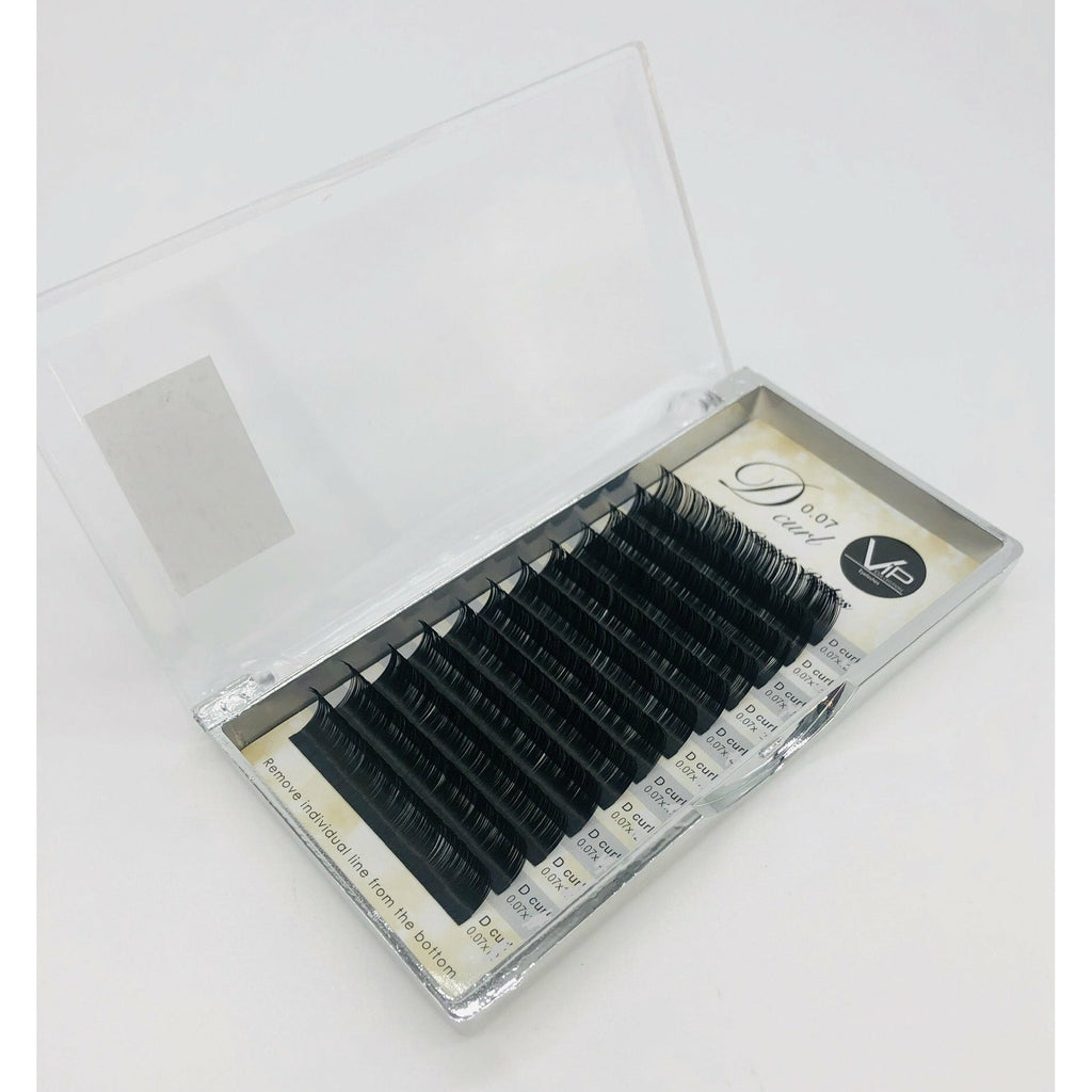 VIP Cuticle Lash Extensions | 12-Line Tray