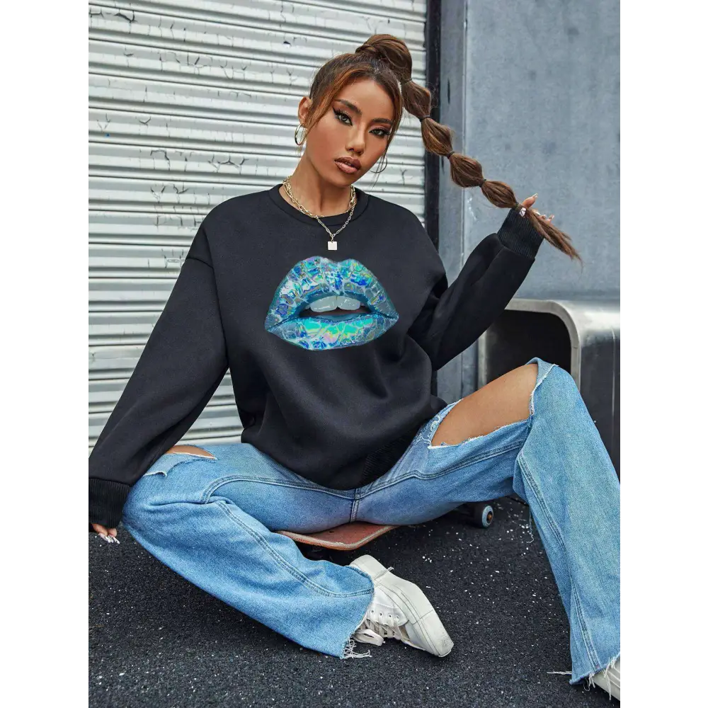 Women's Blue Lips Graphic Crew Neck Long Sleeve Sweatshirt