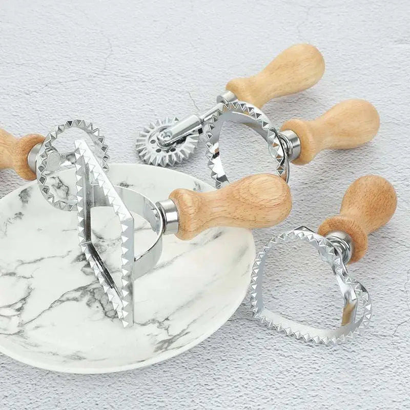 Wooden Gear Dim Sum Pastry Cutter with Handle